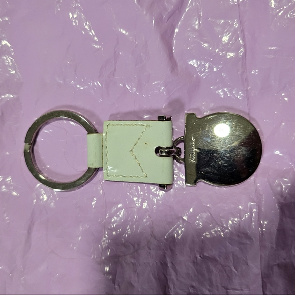Ferragamo Keyring - Picture 3 of 4